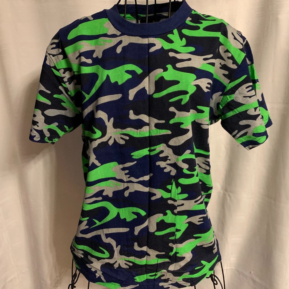Lady 12 Seattle Seahawks Camo T-shirt